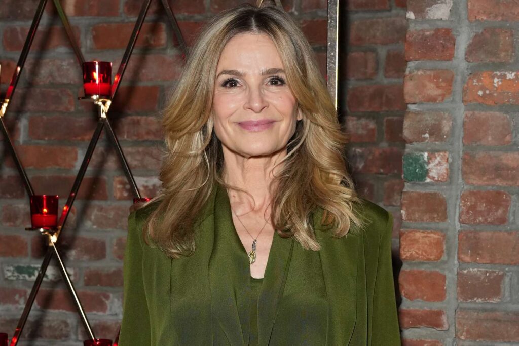 kyra sedgwick age